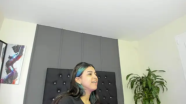 lyra-rain online show from 14, 3, 2025