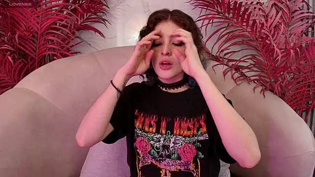 EvaHalsey online show from 14, 1, 2026