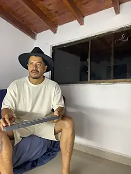 AndresSmith   online show from 26, 3, 2026