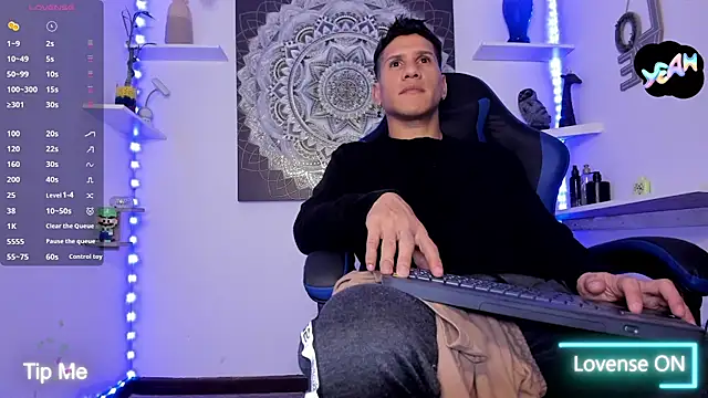 nakedfoam1 online show from 28, 3, 2026