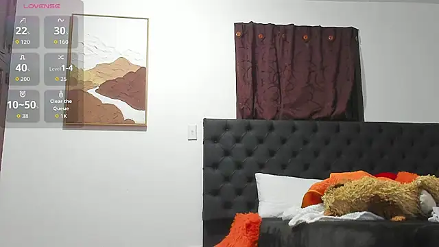 nakedfoam1 online show from 9, 4, 2026