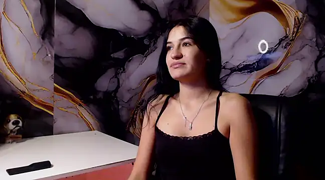 Snapshot of shantall24 chatting on 18, 2, 2025 shantall24 online show from 18, 2, 2025