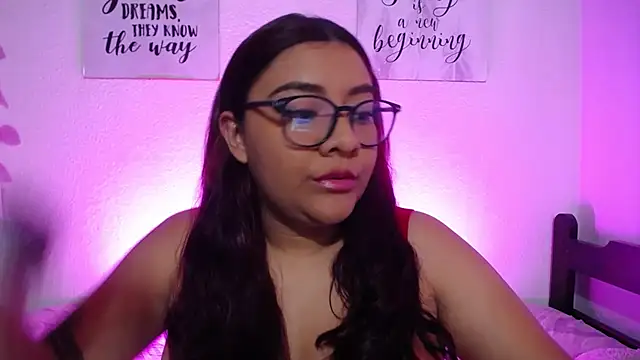 Snapshot of MeghanBurn chatting on 21, 6, 2026 MeghanBurn online show from 21, 6, 2026