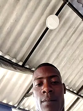 Snapshot of BeetledFlouter12 chatting on 4, 11, 2025 BeetledFlouter12 online show from 4, 11, 2025