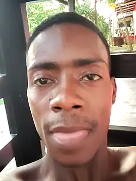 Snapshot of BeetledFlouter12 chatting on 21, 12, 2025 BeetledFlouter12 online show from 21, 12, 2025