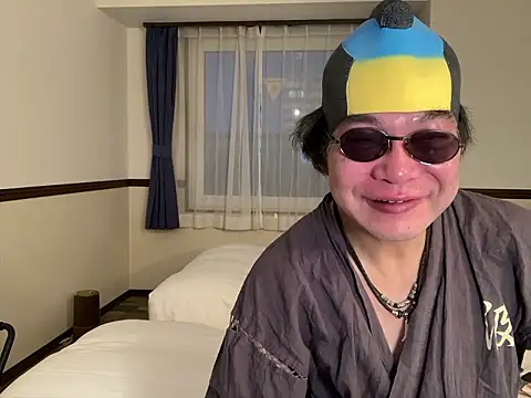 r xyz01 online show from 11, 1, 2026