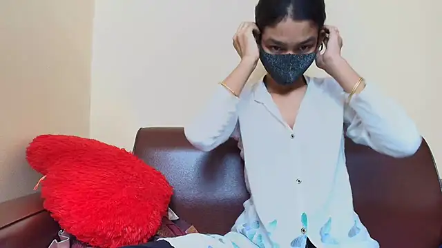 Srabontii online show from 22, 11, 2025