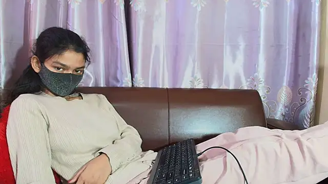 Snapshot of Srabontii chatting on 9, 2, 2026 Srabontii online show from 9, 2, 2026