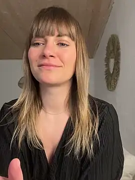 Milla  one online show from 4, 2, 2025