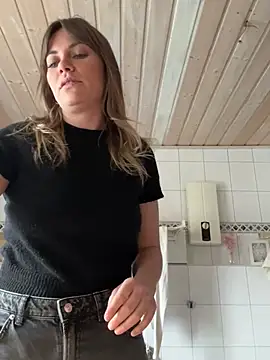 Milla  one online show from 26, 2, 2025