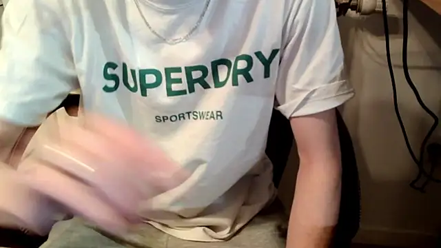 Snapshot of ElViko11 chatting on 12, 2, 2025 ElViko11 online show from 12, 2, 2025