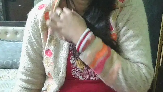 couplesuni online show from 1, 12, 2025