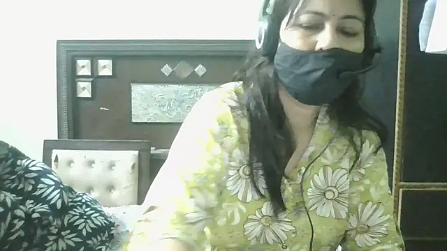 couplesuni online show from 18, 5, 2026