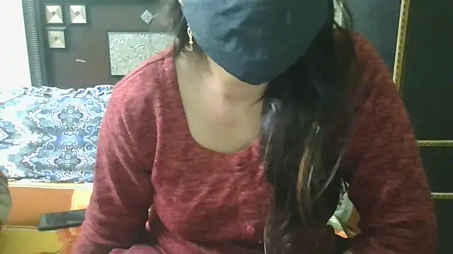 couplesuni online show from 25, 11, 2025