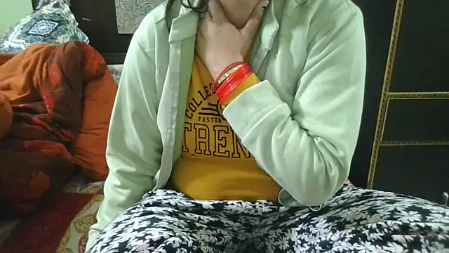 couplesuni online show from 3, 2, 2026