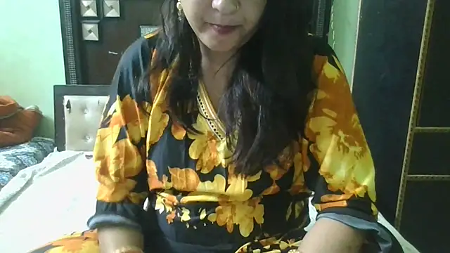 couplesuni online show from 28, 10, 2025