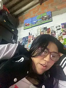 dafne19  online show from 18, 11, 2025