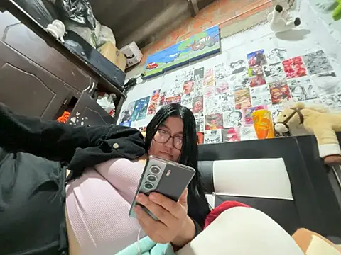 dafne19  online show from 10, 4, 2026