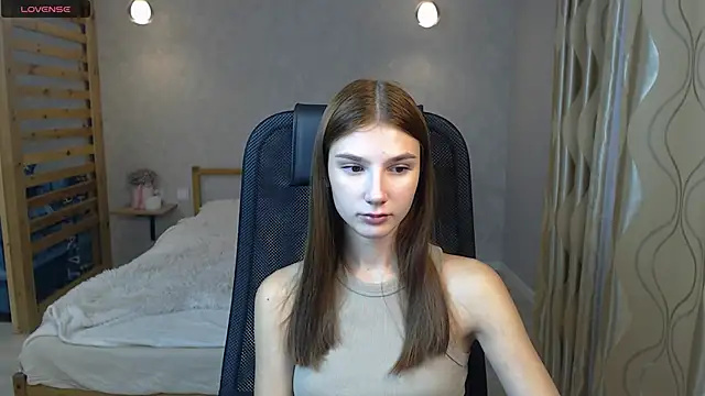 AnaHoney online show from 2, 10, 2025