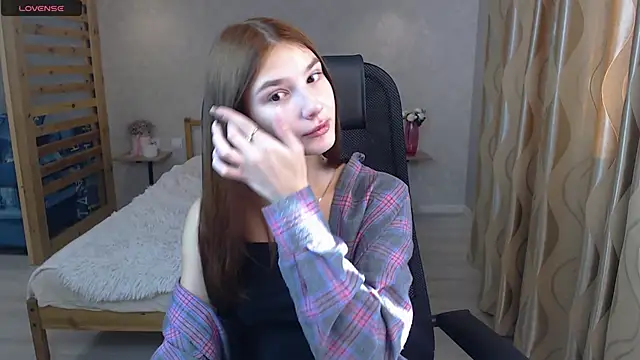 AnaHoney online show from 10, 9, 2025