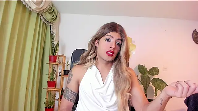 Snapshot of LukaCastillo chatting on 20, 6, 2026 LukaCastillo online show from 20, 6, 2026