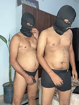 Sexy bitch 23 online show from 18, 4, 2026