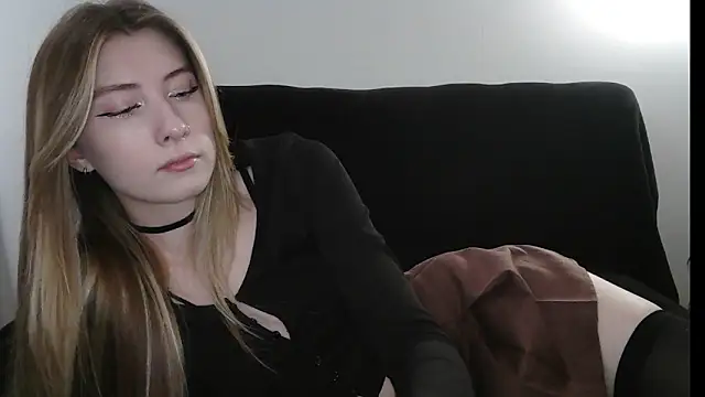 ErikaShyy online show from 26, 3, 2026