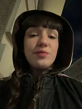 Sophie Avory online show from 16, 3, 2025