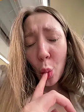 Sophie Avory online show from 30, 4, 2026