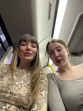 Sophie Avory online show from 28, 4, 2026