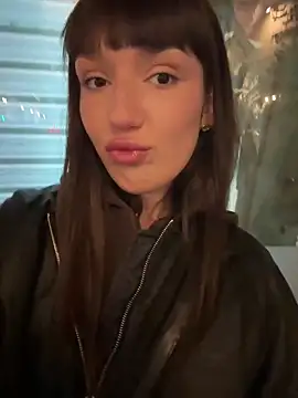 Sophie Avory online show from 2, 10, 2025