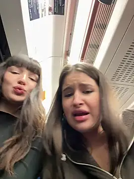 Sophie Avory online show from 24, 2, 2025