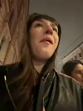 Sophie Avory online show from 6, 2, 2025