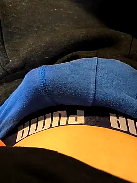 geilehecke1 online show from 13, 1, 2025