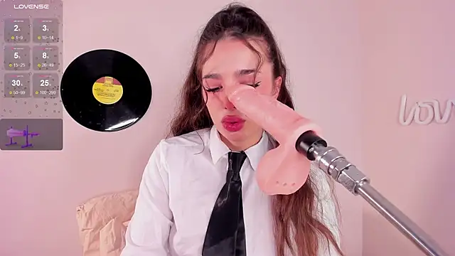 LosAlicee online show from 22, 10, 2025