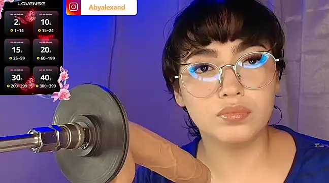 baby alexx online show from 24, 1, 2025