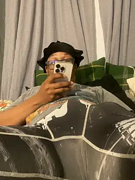 Snapshot of demonpt3 chatting on 9, 3, 2025 demonpt3 online show from 9, 3, 2025