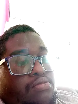 Jeanlaurent972 online show from 9, 11, 2025