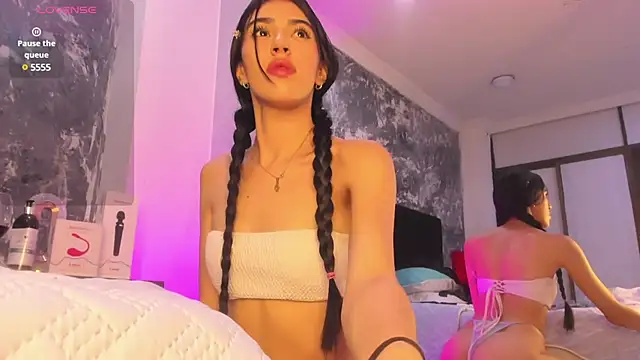 LiaFlowers online show from 25, 1, 2025