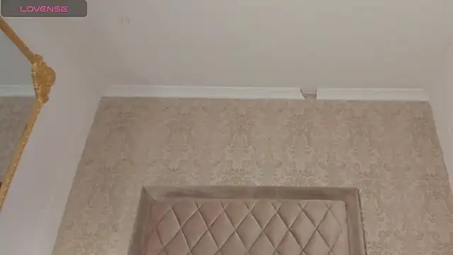 LiaFlowers online show from 23, 2, 2025