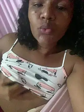 Snapshot of alexatransgata chatting on 12, 3, 2025 alexatransgata online show from 12, 3, 2025