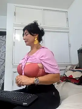 katysquirtdirty online show from 23, 5, 2026