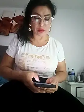 katysquirtdirty online show from 29, 4, 2026