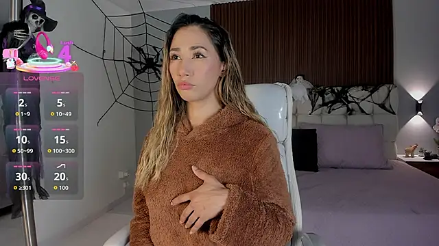 Emma23   online show from 18, 10, 2025