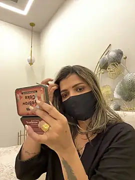 MaYaa  11 online show from 13, 2, 2026