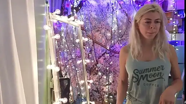 cunty tranny lydia online show from 12, 5, 2026
