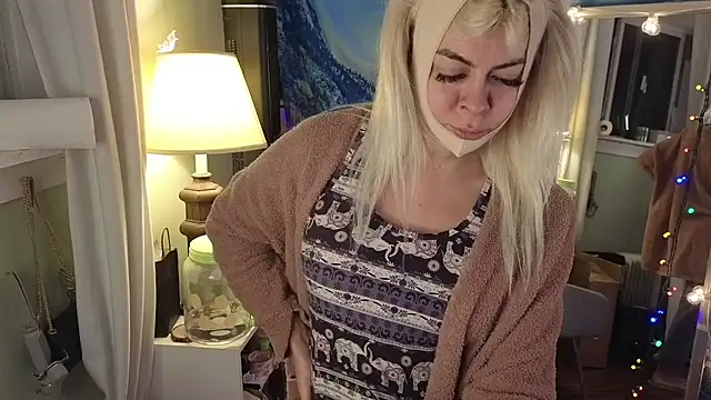 cunty tranny lydia online show from 9, 3, 2025