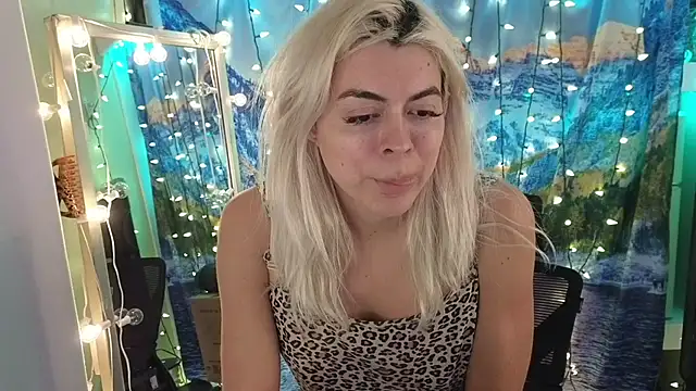 cunty tranny lydia online show from 7, 2, 2026