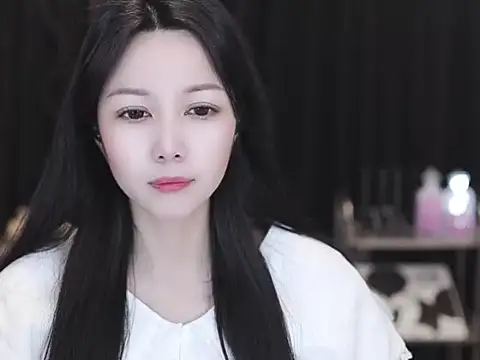 Nuyoah-77 online show from 16, 3, 2026