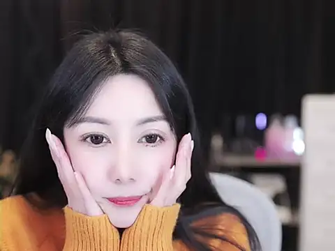 Nuyoah-77 online show from 2, 12, 2025